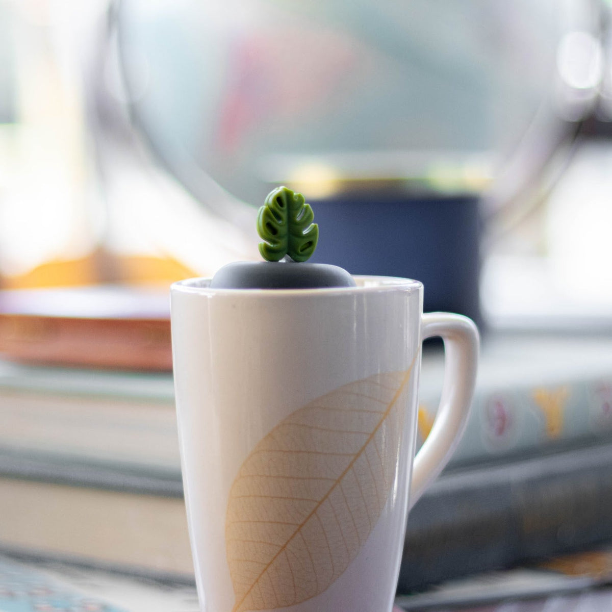 Floating Army Green Monstera Tea Infuser - Cute Tea Infuser for Loose Leaf Tea