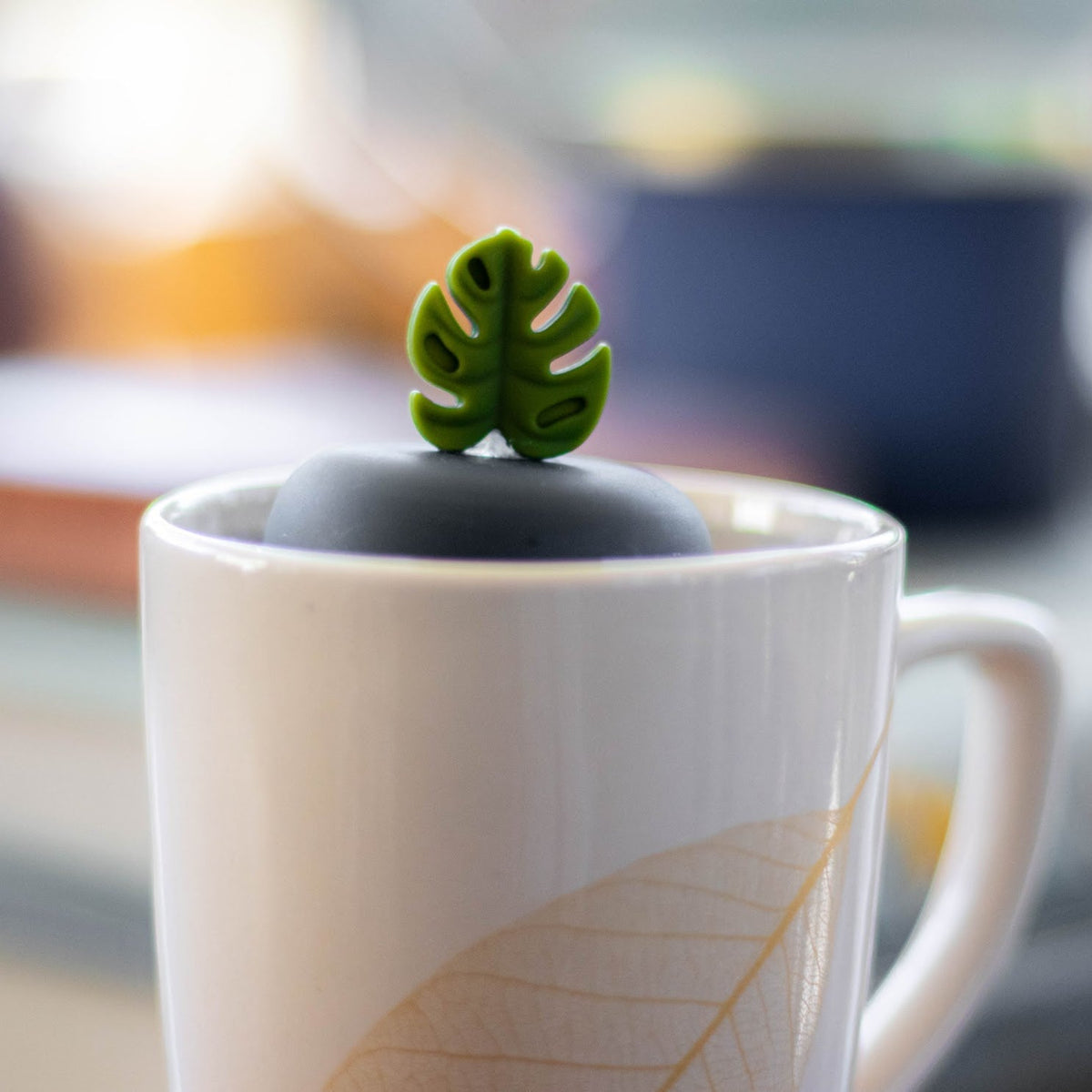 Floating Army Green Monstera Tea Infuser - Cute Tea Infuser for Loose Leaf Tea